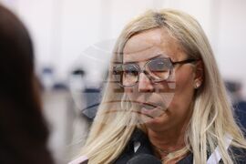 Зала „Арена 8888 София“ - изборни книжа - Полина Витанова