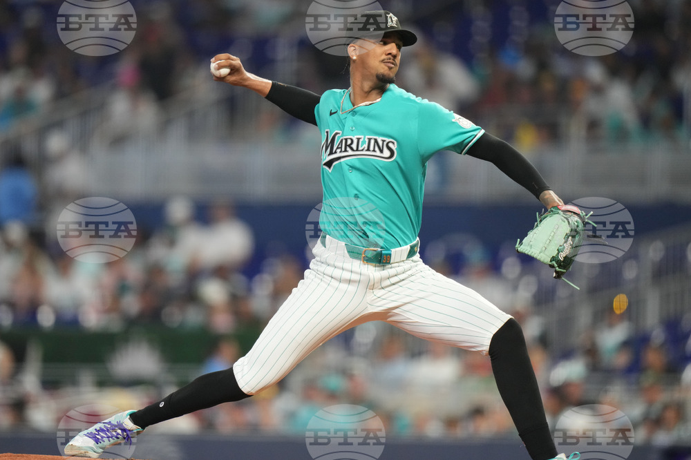 Brewers Marlins Baseball