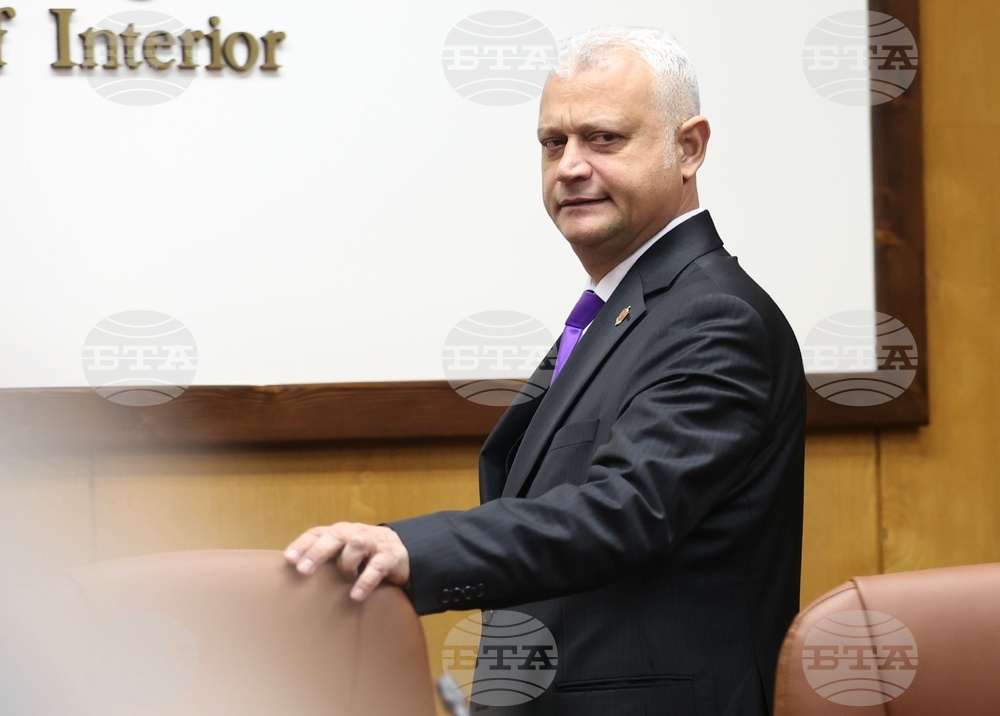 Министерство на вътрешните работи - избори - брифинг - Емил Дечев