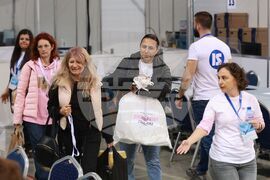 Зала „Арена 8888 София“ - изборни книжа - предаване