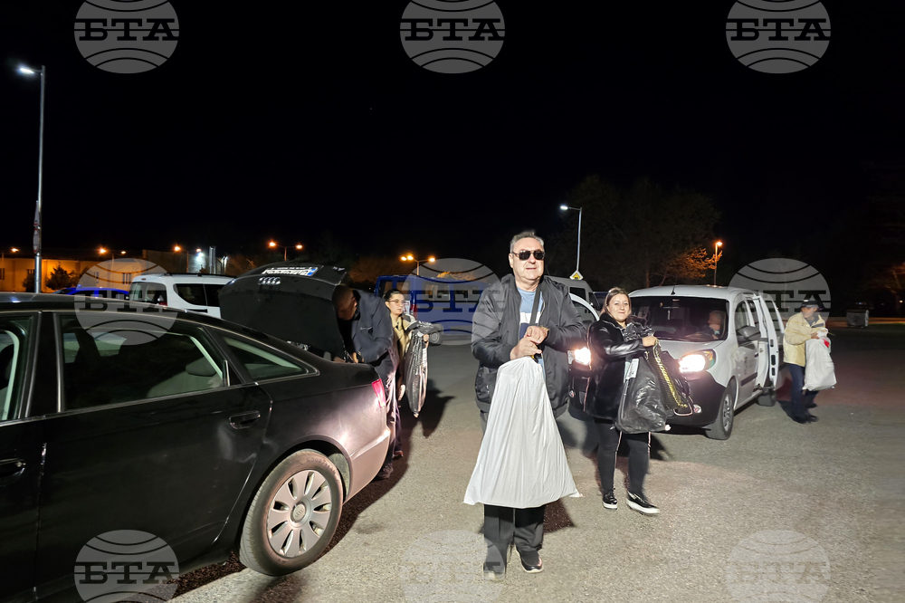 Сливен - предсрочни парламентарни избори - предаване на изборните книжа