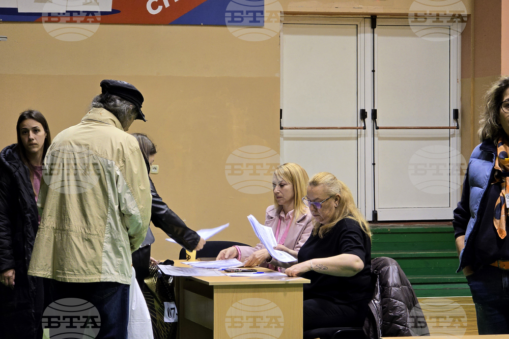 Сливен - предсрочни парламентарни избори - предаване на изборните книжа