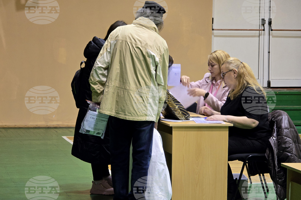 Сливен - предсрочни парламентарни избори - предаване на изборните книжа