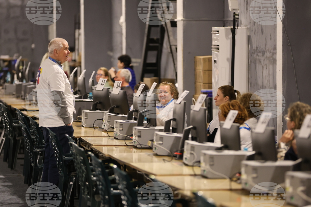 Благоевград - предсрочни парламентарни избори - предаване на изборни книжа