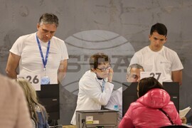 Благоевград - предсрочни парламентарни избори - предаване на изборни книжа