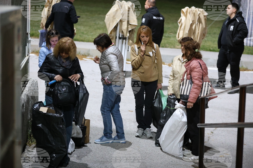 Благоевград - предсрочни парламентарни избори - предаване на изборни книжа