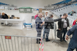 Бургас - предсрочни парламентарни избори - предаване на изборни книжа