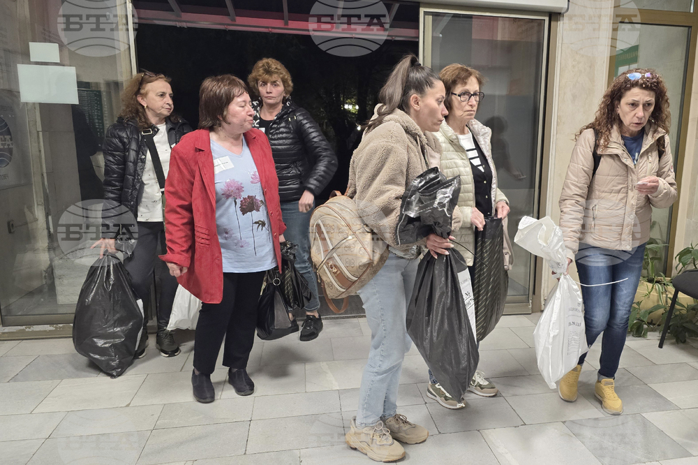 Ловеч - предсрочни парламентарни избори - РИК - предаване на изборни книжа