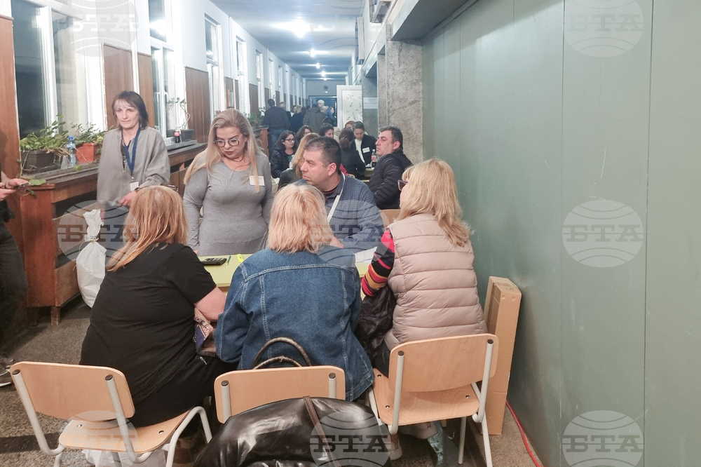 Ямбол - предсрочни парламентарни избори - РИК - предаване на изборни книжа