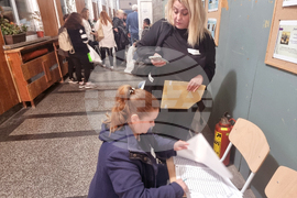 Ямбол - предсрочни парламентарни избори - РИК - предаване на изборни книжа