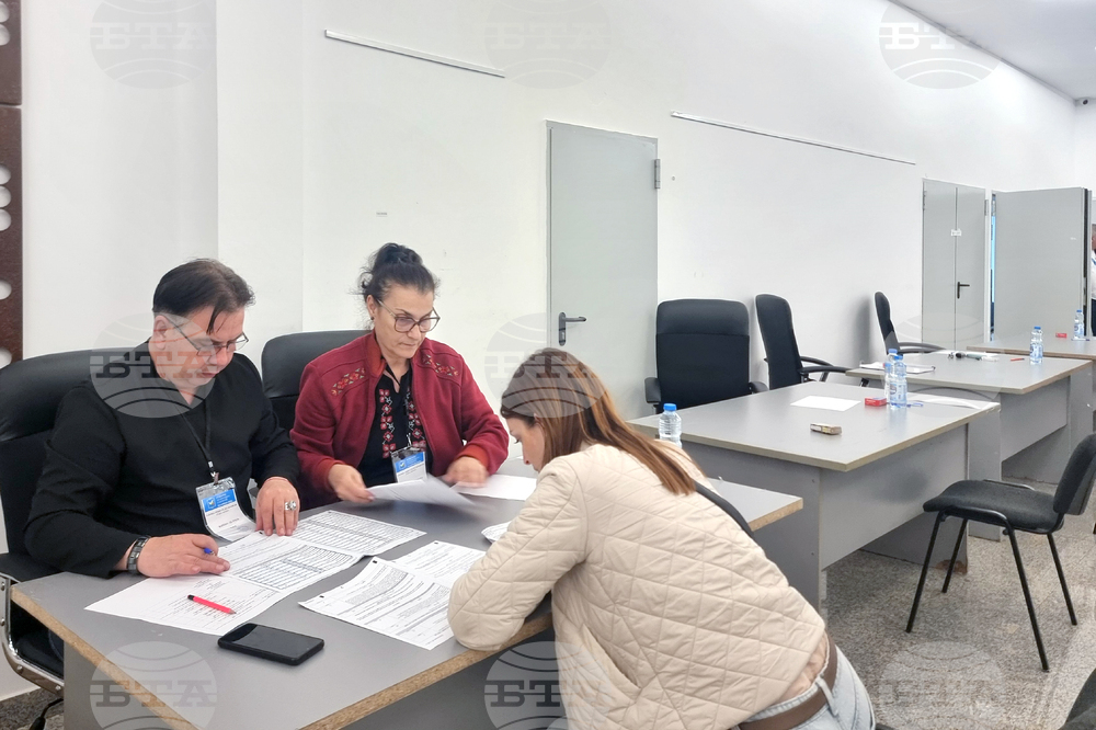 Стара Загора - предсрочни парламентарни избори - РИК - предаване на изборни книжа