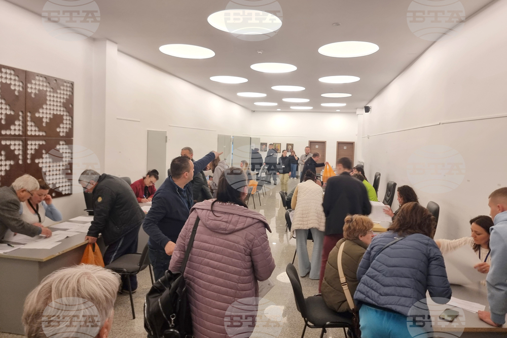 Стара Загора - предсрочни парламентарни избори - РИК - предаване на изборни книжа