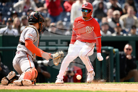 Giants Nationals Baseball