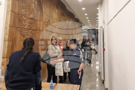 Стара Загора - предсрочни парламентарни избори - РИК - предаване на изборни книжа