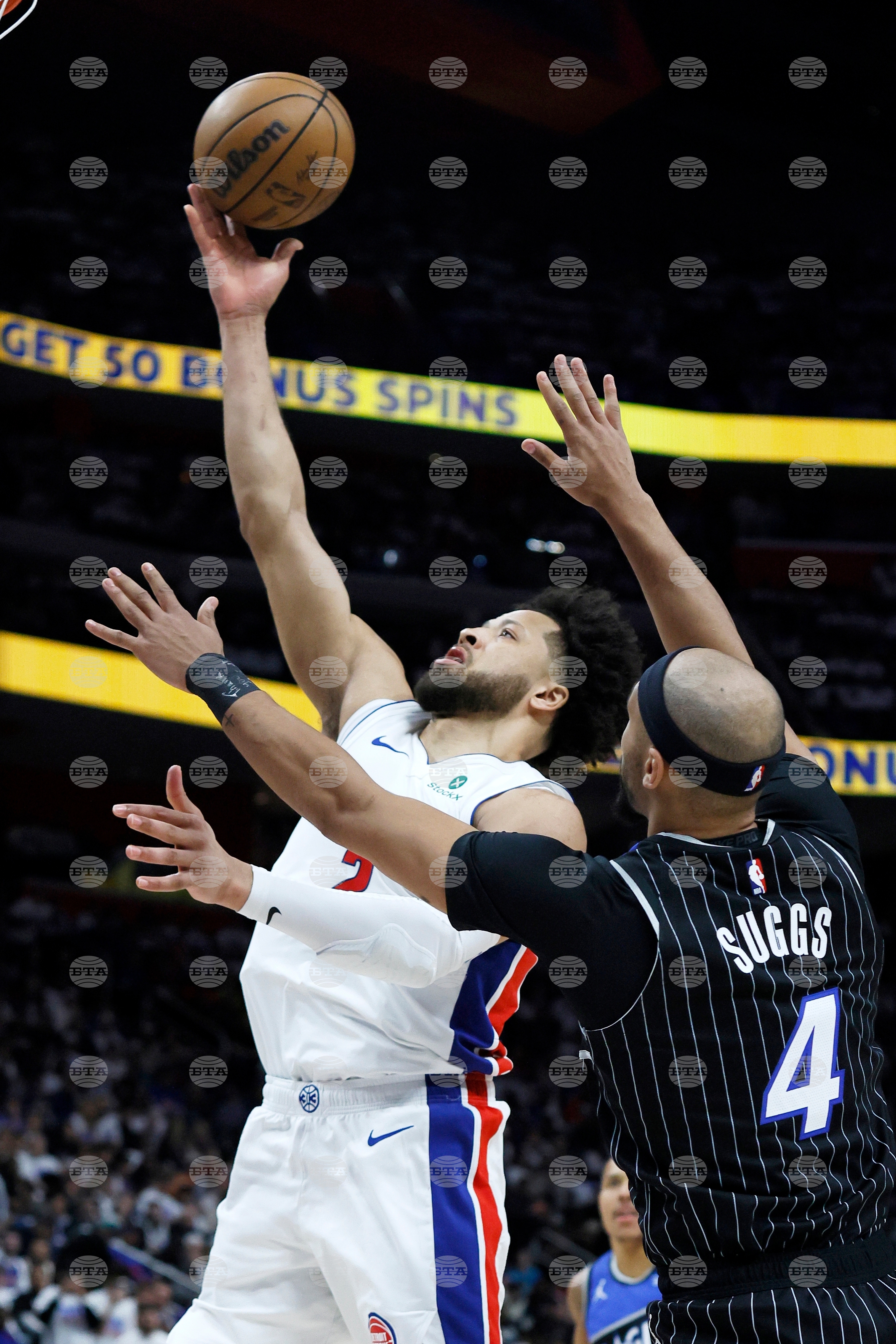 Magic Pistons Basketball