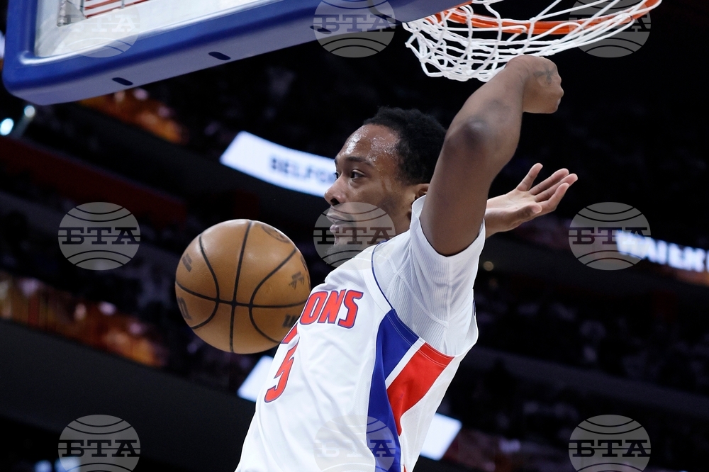 Magic Pistons Basketball