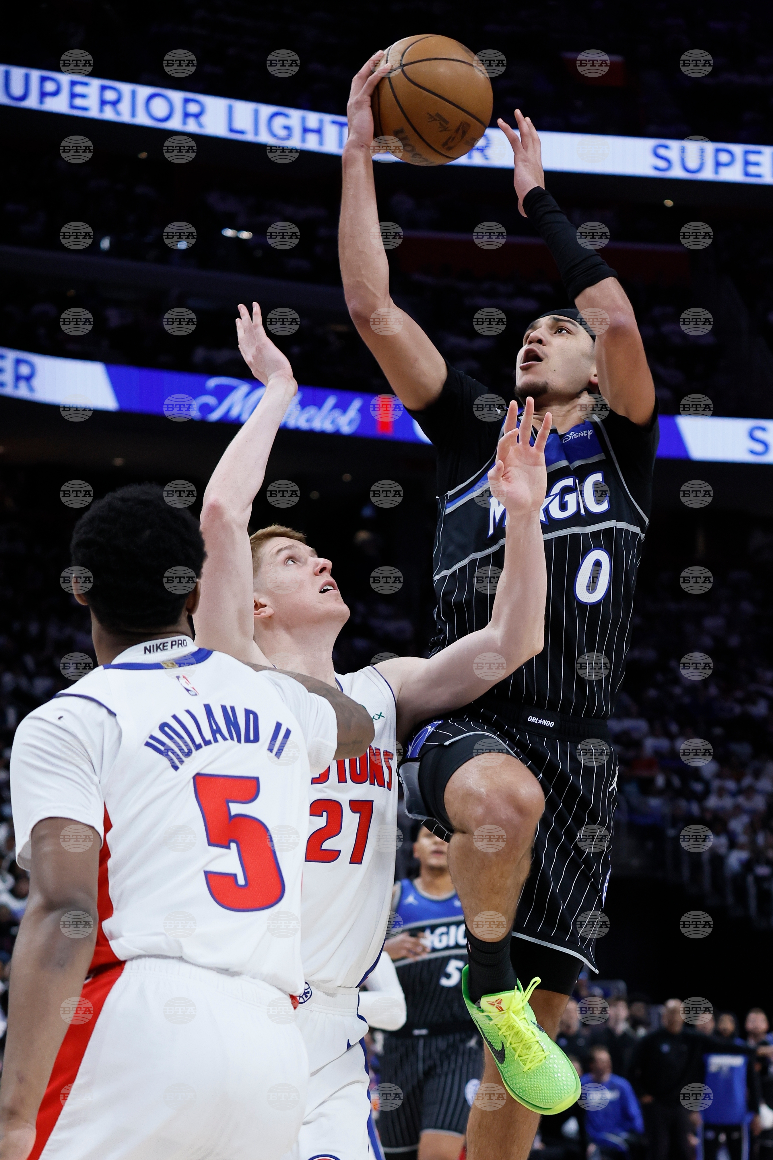 Magic Pistons Basketball