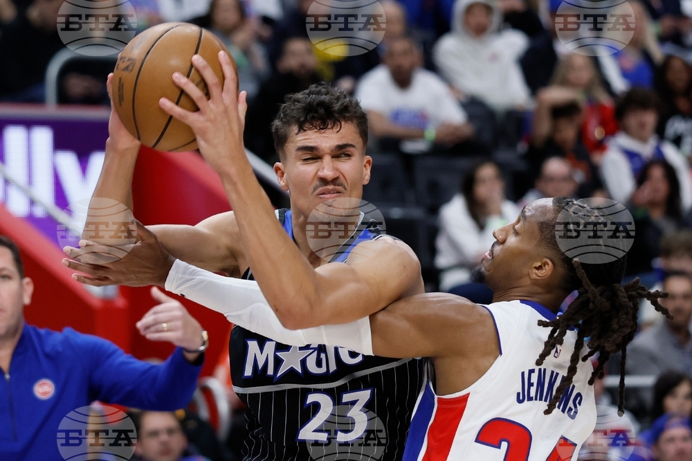 Magic Pistons Basketball