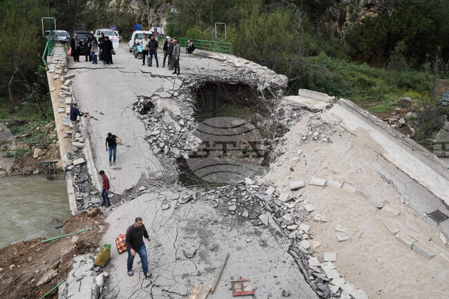 Израелската армия предупреди ливанците да не се връщат в южните райони на Ливан