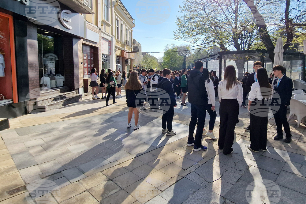 Шумен - шествие - СУ „Панайот Волов“