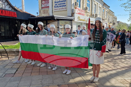 Шумен - шествие - СУ „Панайот Волов“