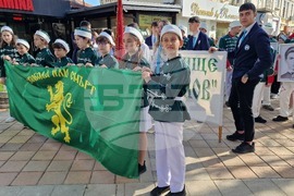 Шумен - шествие - СУ „Панайот Волов“