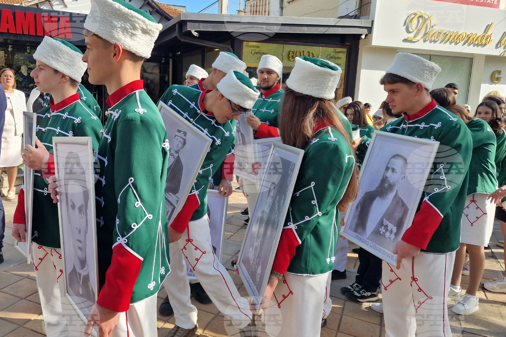 Шумен - шествие - СУ „Панайот Волов“