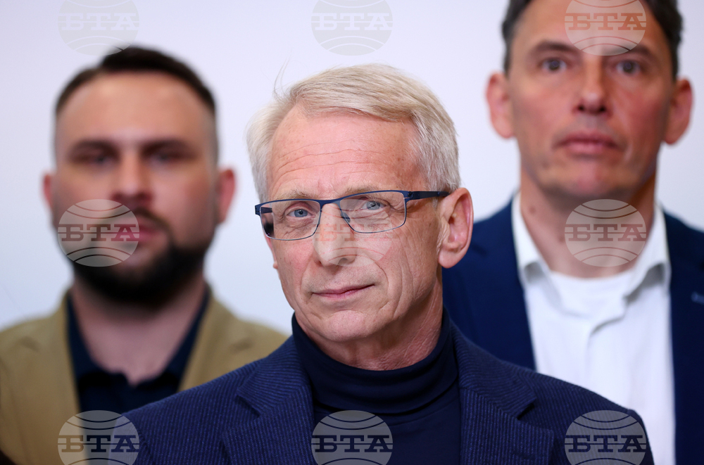 „Продължаваме промяната - Демократична България“ - предсрочни парламентарни избори - изявления