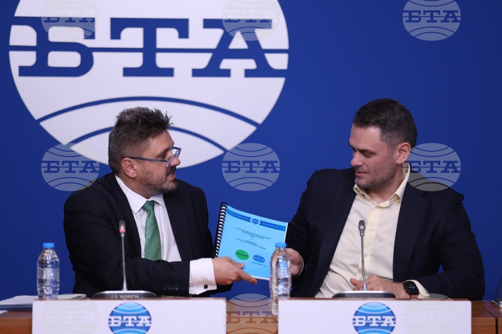 Национален пресклуб БТА София - договор за партньорство - подписване