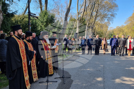 Варна - 150-годишнина от Априлското въстание - поклонение