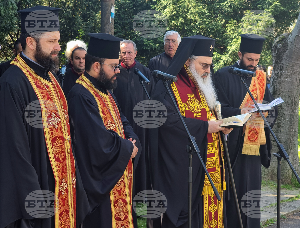 Варна - 150-годишнина от Априлското въстание - поклонение