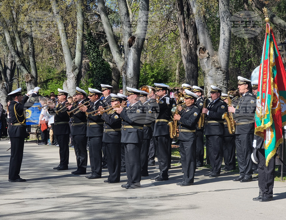 Варна - 150-годишнина от Априлското въстание - поклонение