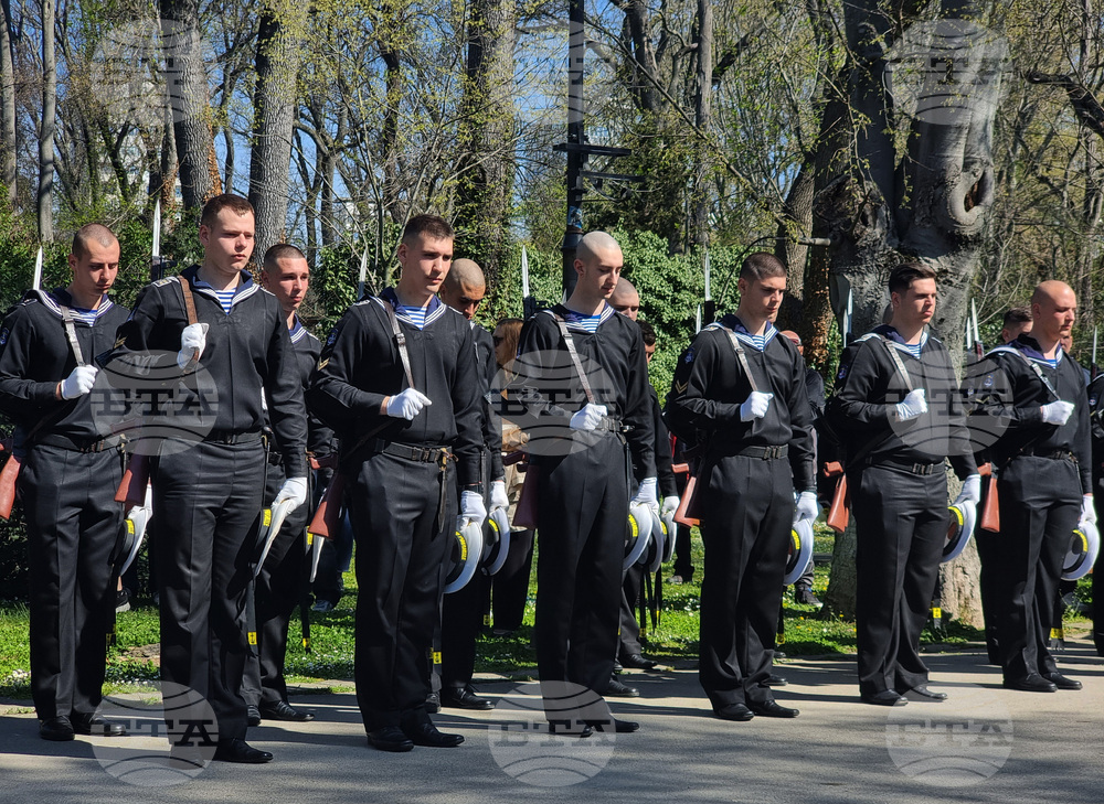 Варна - 150-годишнина от Априлското въстание - поклонение