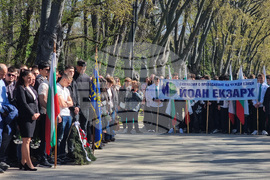 Варна - 150-годишнина от Априлското въстание - поклонение