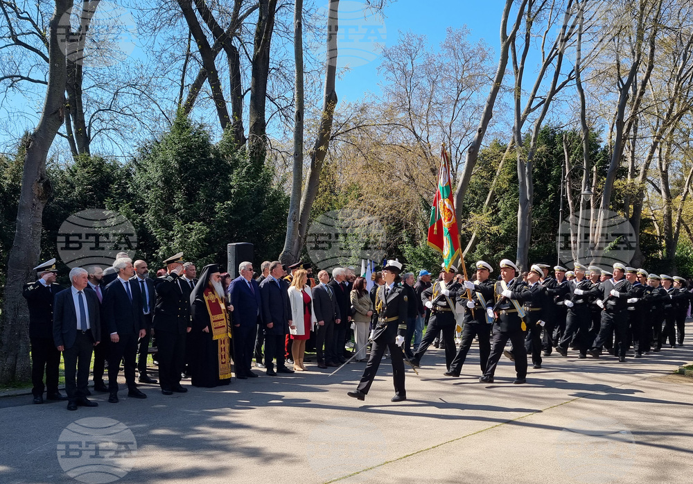 Варна - 150-годишнина от Априлското въстание - поклонение