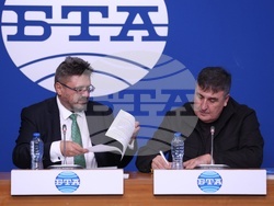 Национален пресклуб БТА София - договор за партньорство - подписване
