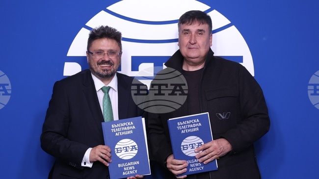 Veselin Marinov Marks 45-Year Career with Golden Collection Album and Nationwide Tour