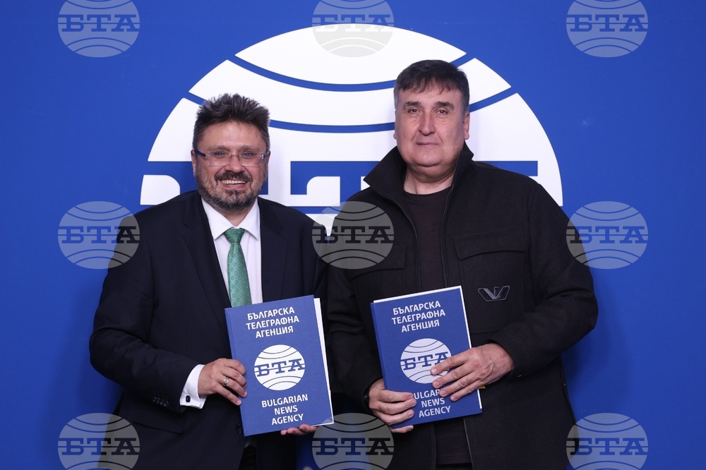 Национален пресклуб БТА София - договор за партньорство - подписване
