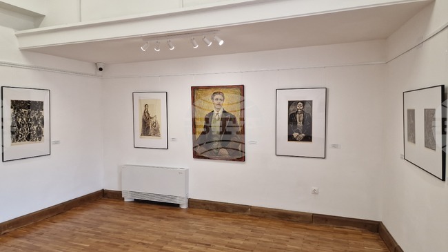 Художествената галерия във Велико Търново представя изложба с картини от фонда си по случай 150 години от Априлското въстание