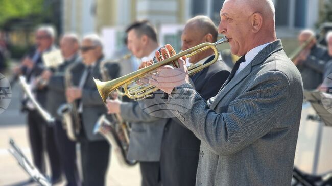 С концерт на Духовия оркестър и фотодокументална изложба читалище „Съгласие – 1862” в Ямбол отбелязва 150 години от Априлското въстание