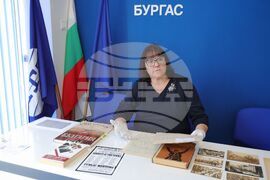 Национален пресклуб на БТА Бургас - Данка Георгиева - нов брой - списание „ЛИК“ - „Априлско въстание!“