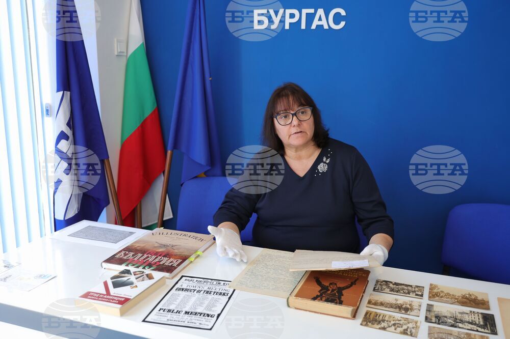 Национален пресклуб на БТА Бургас - Данка Георгиева - нов брой - списание „ЛИК“ - „Априлско въстание!“