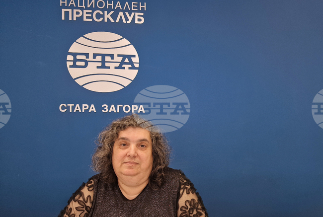 Необходимо е да има допълнителни часове за Априлското въстание в учебната програма, каза преподавателят по история Росица Стайкова