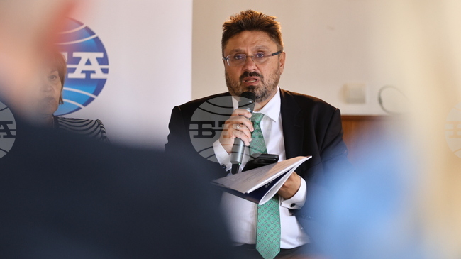 Struggle for Freedom Begins With People's Knowledge of Themselves, Not Armed Conflict, Says BTA Director General