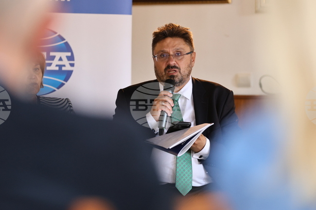 Struggle for Freedom Begins With People's Knowledge of Themselves, Not Armed Conflict, Says BTA Director General