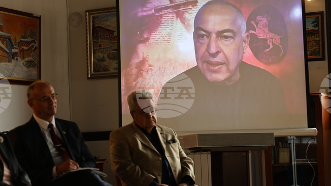 Разговорът за Априлското въстание не е просто помен, той е разговор за днешна България, каза журналистът Бойко Василев