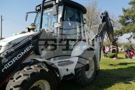 село Бояджик - стадион - ремонт