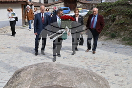 Копривщица - 150 години Априлско въстание - БТА - БАН - мост „Първа пушка“ - поднасяне на цветя