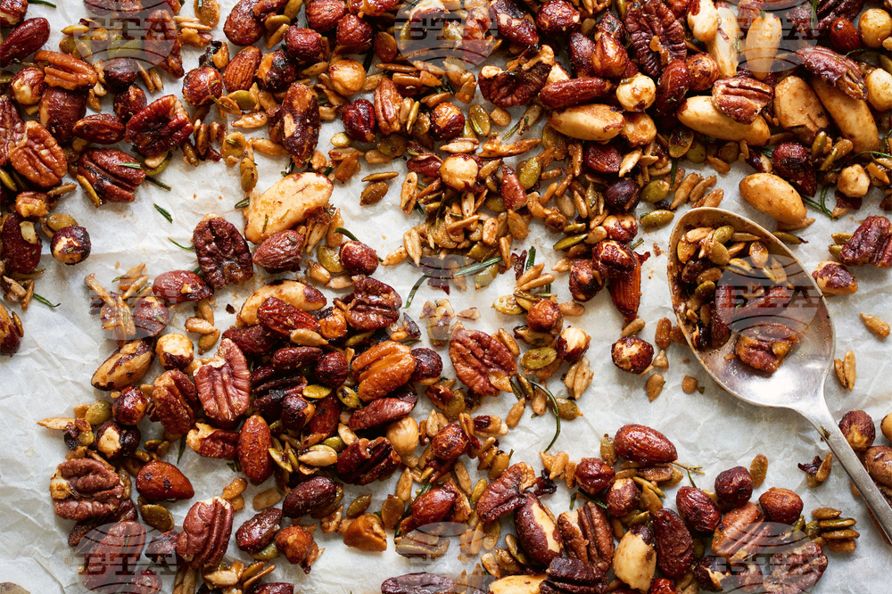 Food-Voracious-Spiced Nuts-Seeds