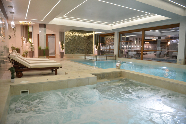 СПА хотел „Ивелия“ в Дъбница посреща гости след основен ремонт и преминаване към четиризвездна категория